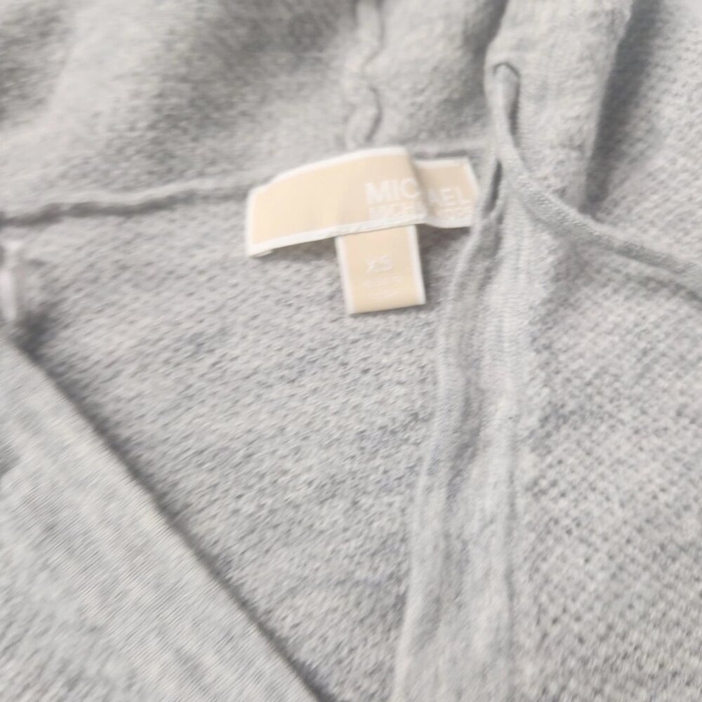 Cashmere Light Gray Hooded V-Neck Sweater - Picture 4 of 5